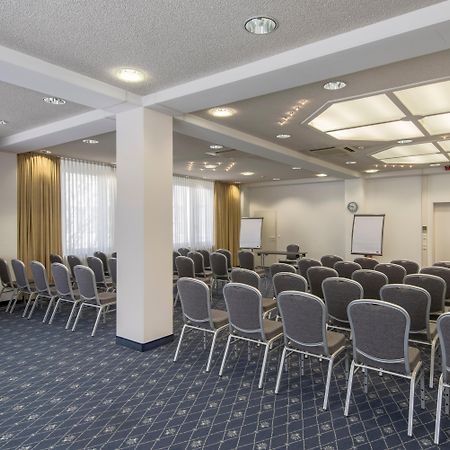 Holiday Inn Munich Unterhaching By Ihg Εξωτερικό φωτογραφία