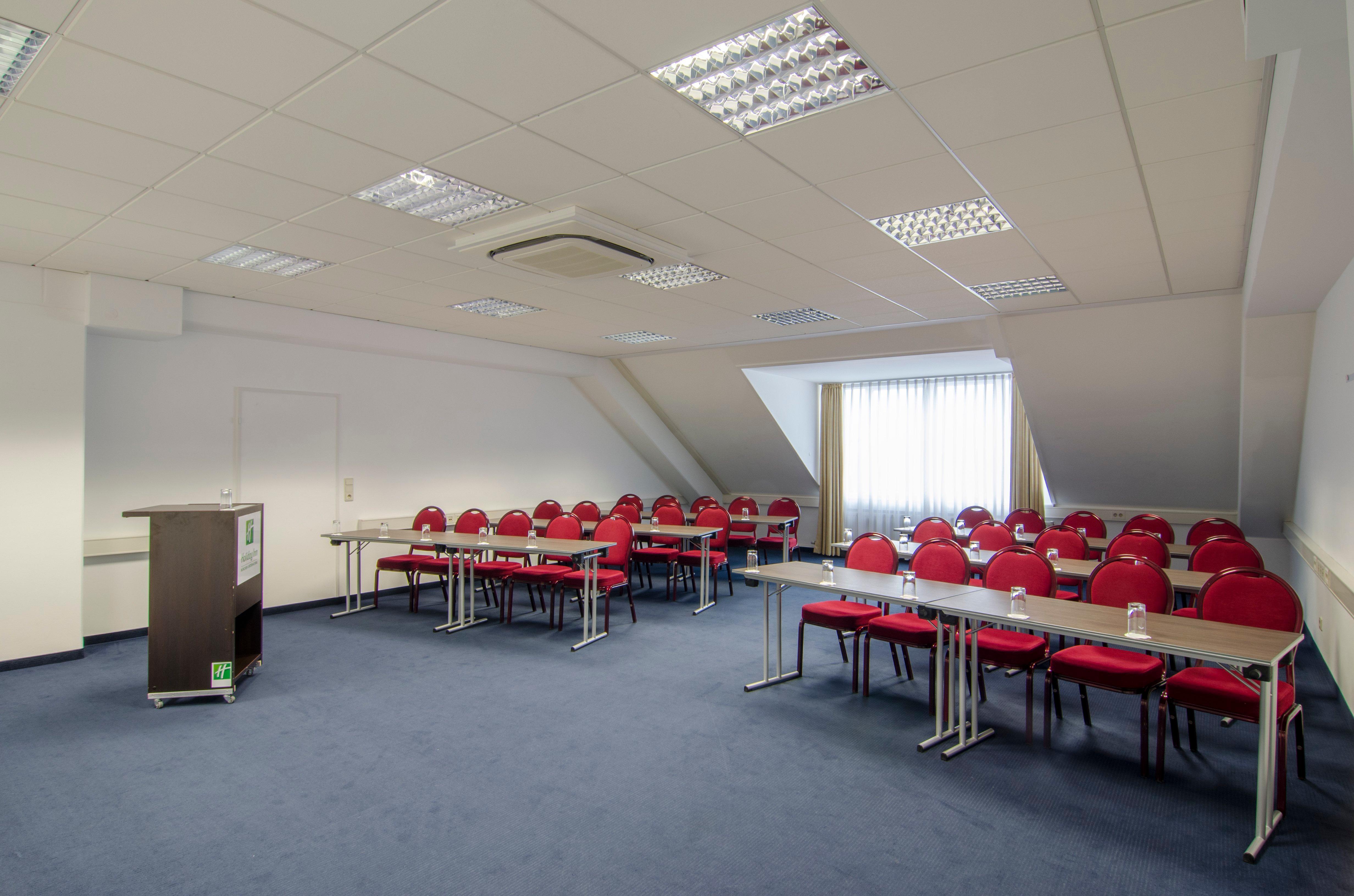Holiday Inn Munich Unterhaching By Ihg Εξωτερικό φωτογραφία