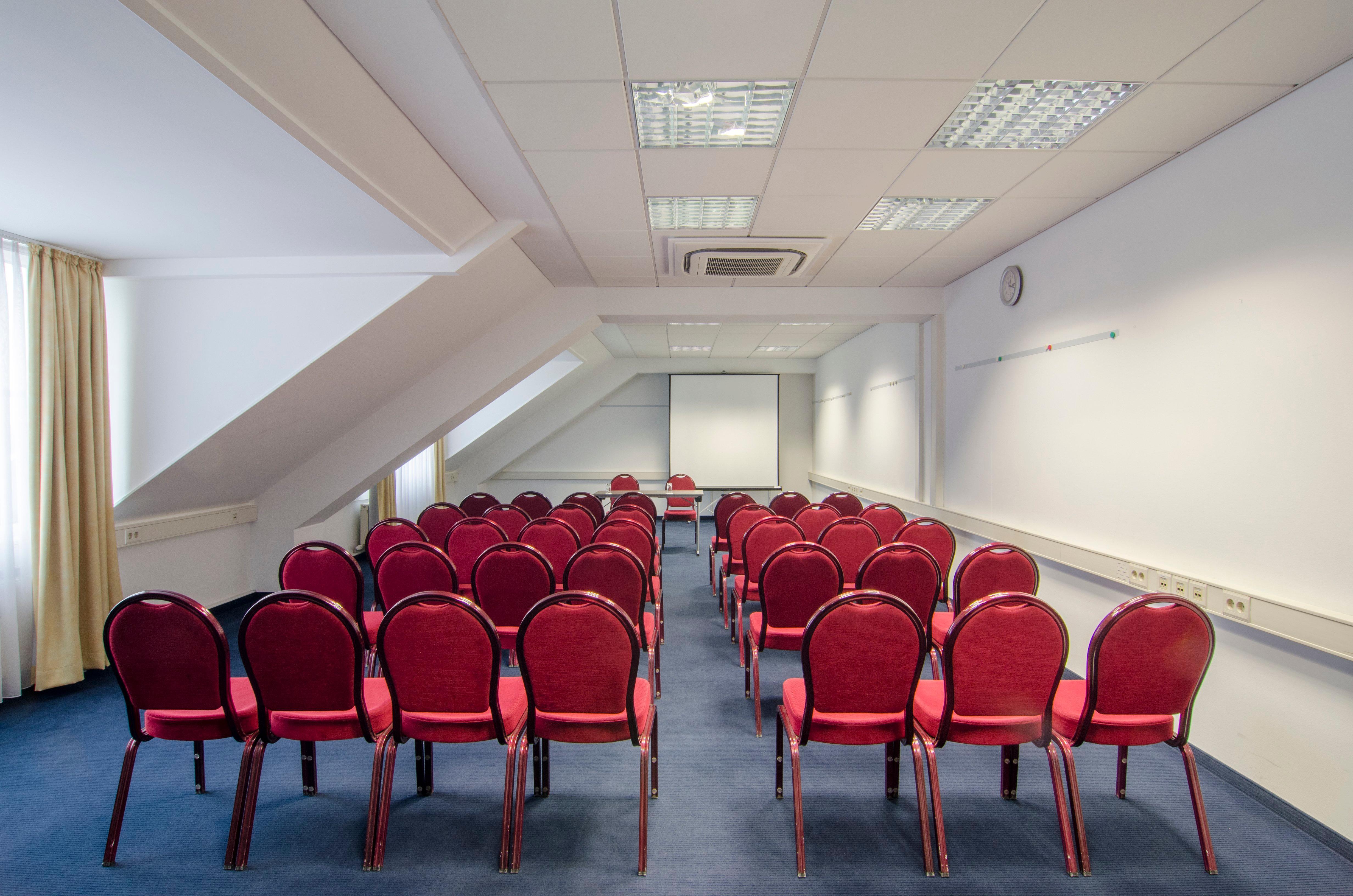 Holiday Inn Munich Unterhaching By Ihg Εξωτερικό φωτογραφία