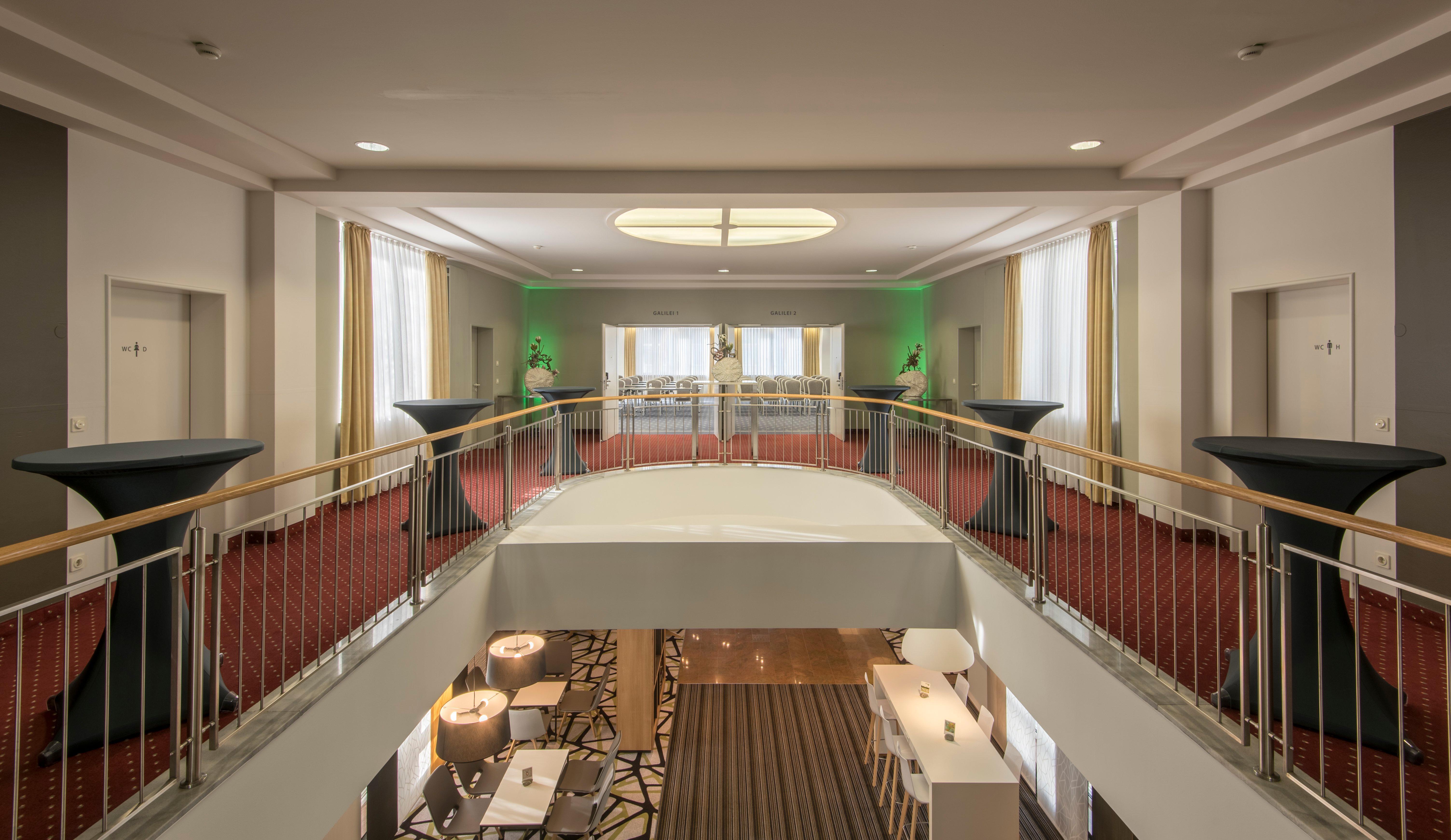 Holiday Inn Munich Unterhaching By Ihg Εξωτερικό φωτογραφία