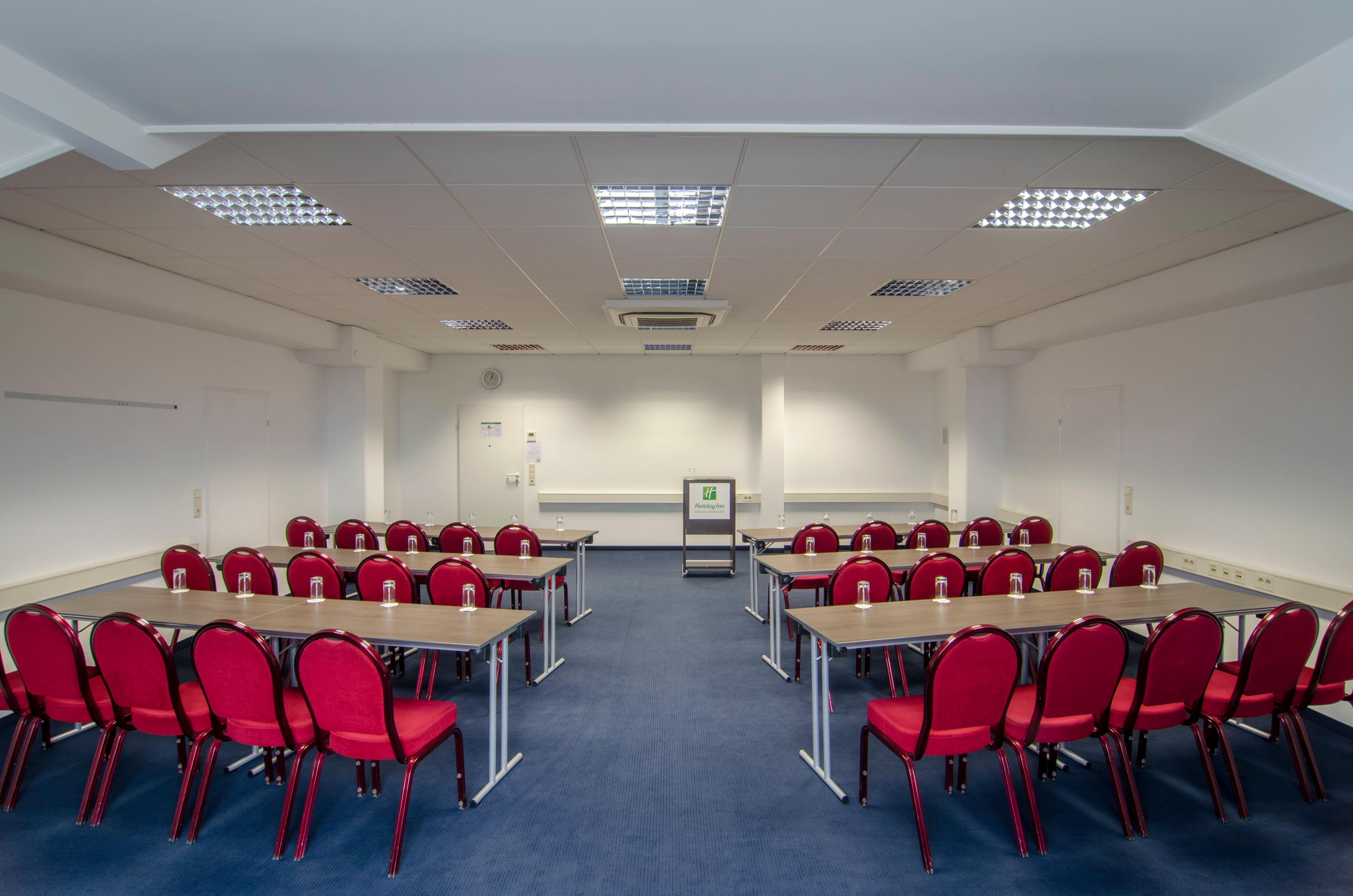 Holiday Inn Munich Unterhaching By Ihg Εξωτερικό φωτογραφία